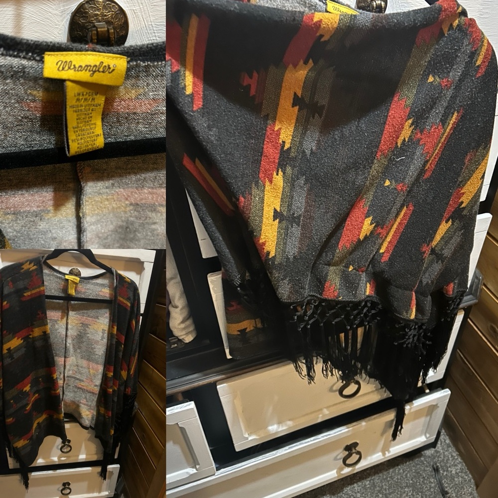 Wrangler Navajo Felringe Shawl